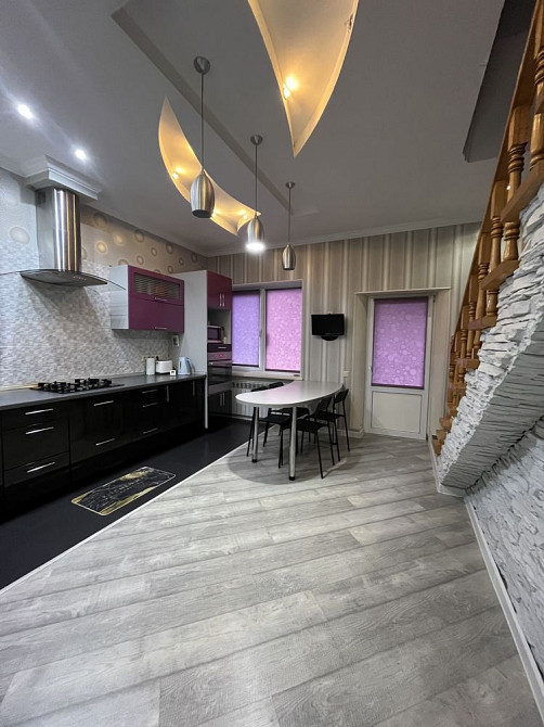 Оренда великої 3-к квартири, є Газ, зарядна станція, Святопетрівське Святопетрівське (Києво-Свят.р-н) - зображення 2