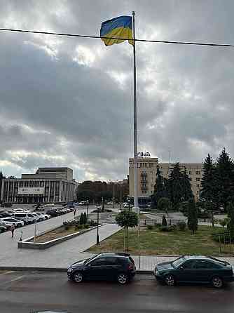 Здається чудова 2 кімнатна квартира в самому центрі міста Zhytomyr