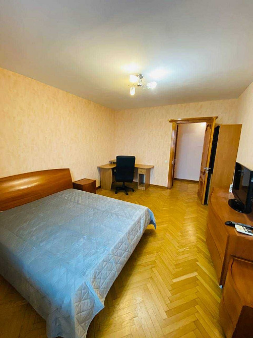 Без комісії. Оболонський пр 22в. Трикімнатна квартира біля метро Київ - зображення 2