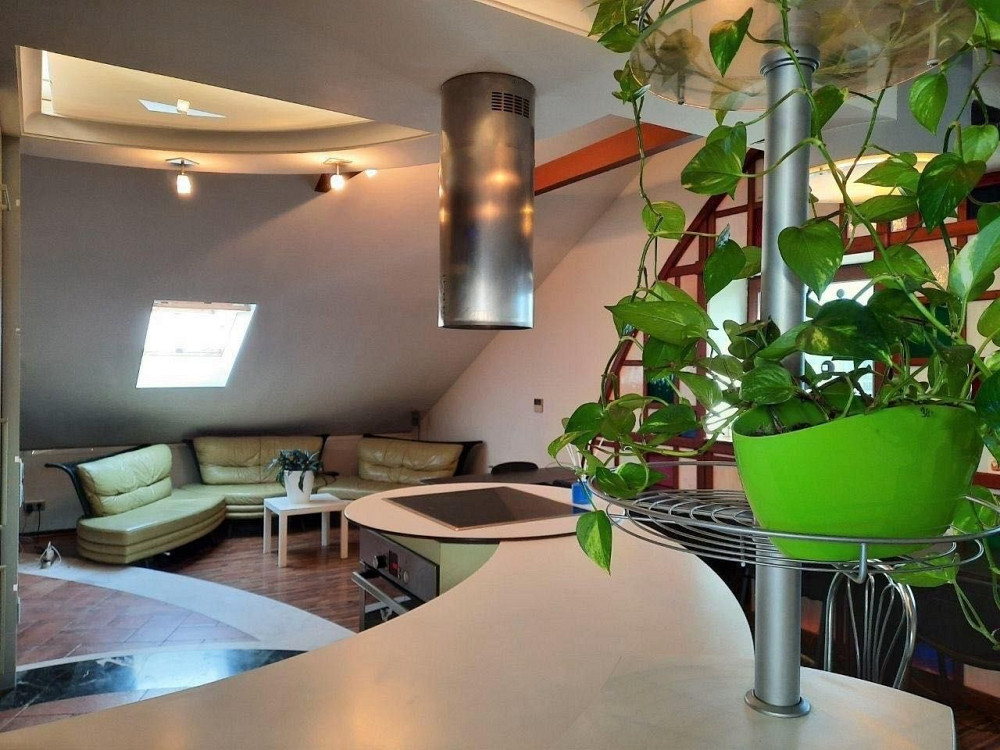 Продам квартиру - студію на вул. В.Моссаковського в Дніпрі Дніпро - зображення 2