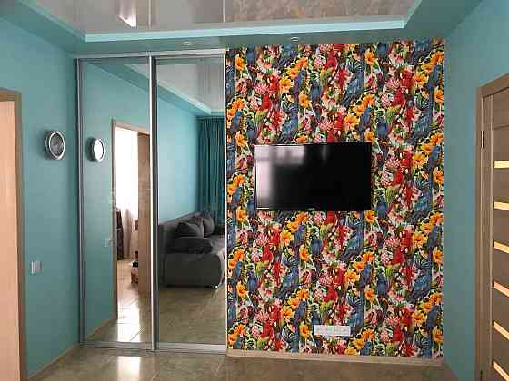 Центр возле театра 3 комнатная квартира вашей мечты.ТОРГ. Полтава