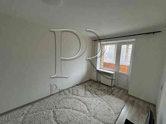 Продаж 2 кімнатної квартири на Оболоні, метро Мінська , парк Наталка Киев