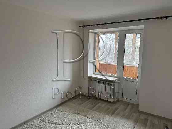 Продаж 2 кімнатної квартири на Оболоні, метро Мінська , парк Наталка Киев