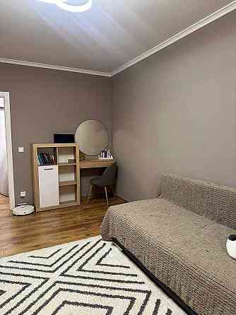 Продаж 1-кімнатної квартири з ремонтом ДЕСНЯНСЬКИЙ Р-Н Киев