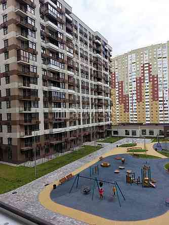 Срочно, ексклюзив! 2к, Олеся Олександра вул. 1, недорого, новий дім Киев