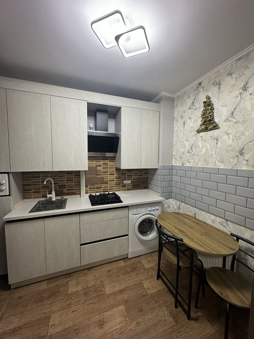 Сдаю 1 комнатную квартиру в ЦЕНТРЕ/ Декабристов АВТОНОМКА Николаев - изображение 1