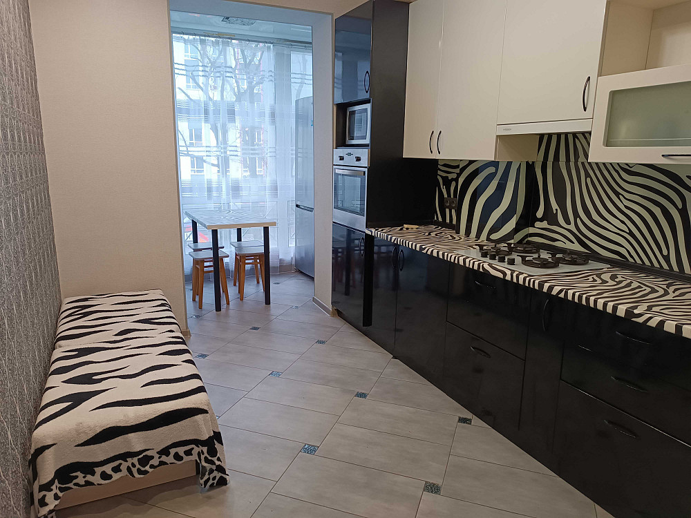 3к квартира з хорошим ремонтом Фортуна. Газове опалення Ірпінь - зображення 8