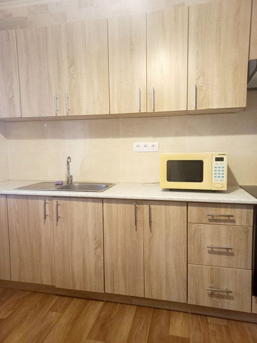 Простора 1к квартира,  47м² Грушевського  23. Бровары - изображение 4