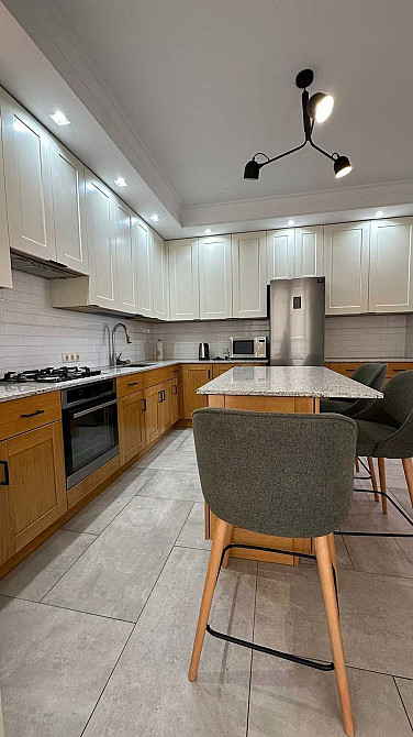 Актуальна оренда гарної 2кім квартири новобудова вул. Б. Хмельницького Львів - зображення 1