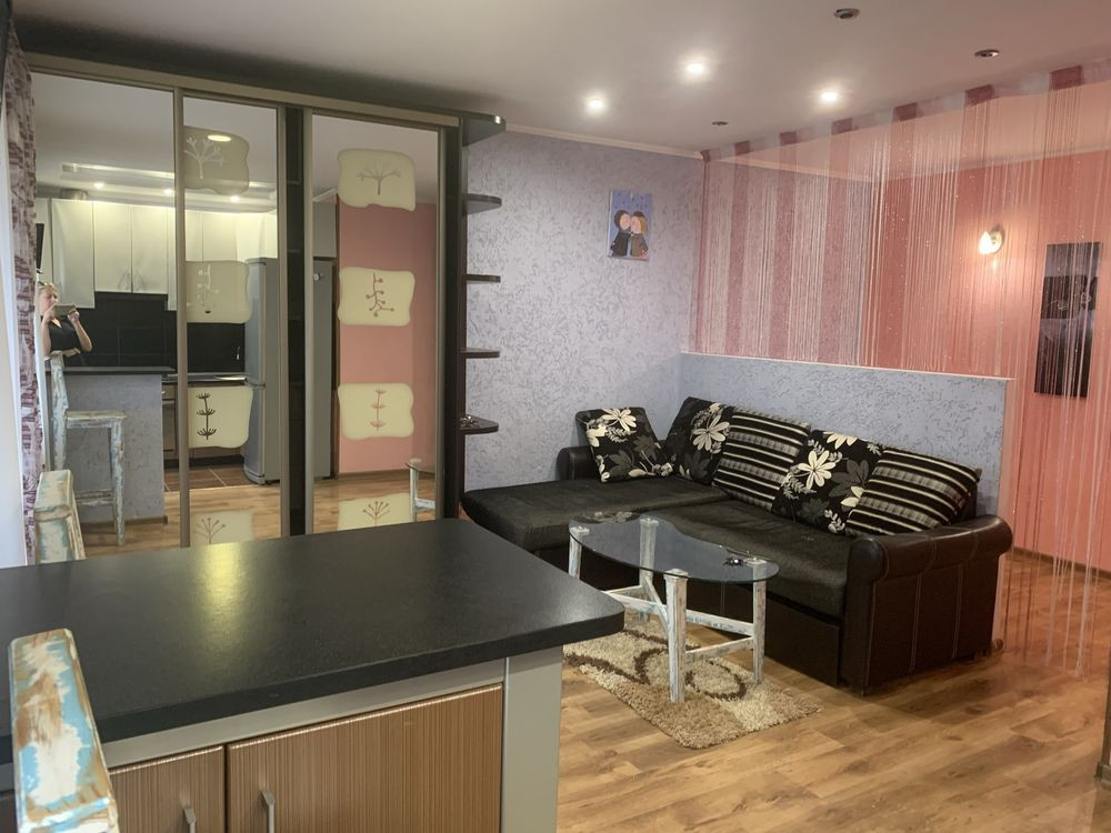 Затишна квартира/студія Луцьк - зображення 1