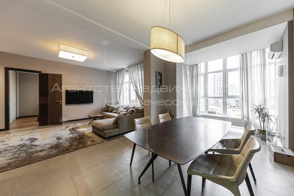 Аренда 2х комн ЖК Новопечерские Липки 90м2 Верхогляда Драгомирова Kyiv - photo 1