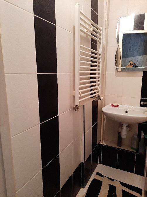 Продається двокімнатна квартира в Мукачеві!

Пропонується світла 2-кім Мукачево - изображение 8