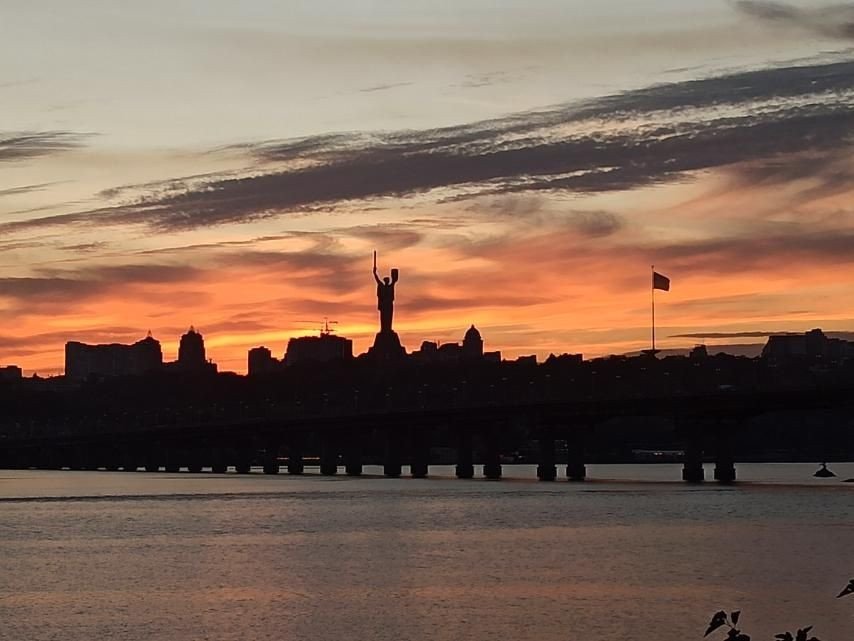 Власник_3 кімнатна, ЖК Галактика Київ - зображення 1