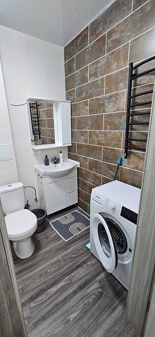 Євродвушка неподалік від метро.  Клубний будинок. Вільна Київ - зображення 8