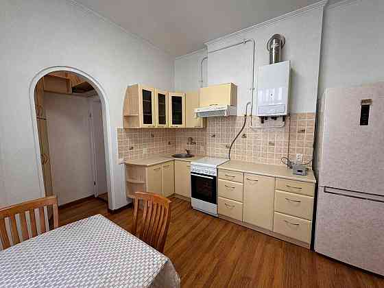 Здається 1 квартира по вул. Б. Руснаків Черновцы