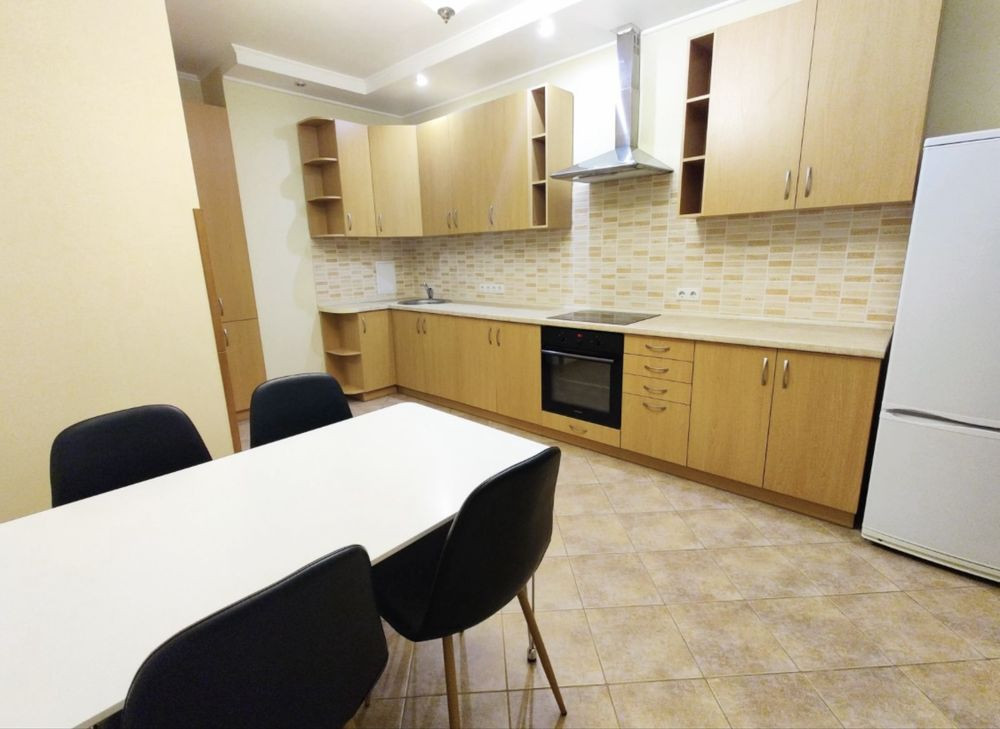 метро Деміївська| проспект Лобановского 150Д | низький поверх. 50м2 Киев - изображение 1