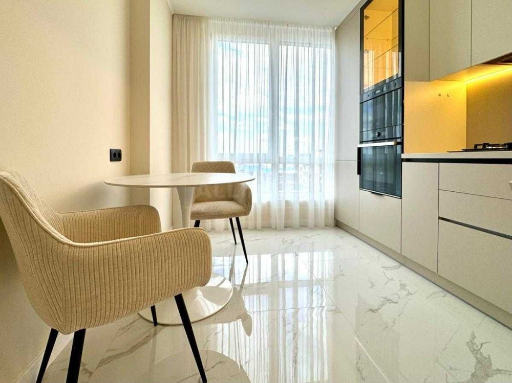 оренда 1кімнтаної квартири Фамелі Плаза Ивано-Франковск - изображение 1