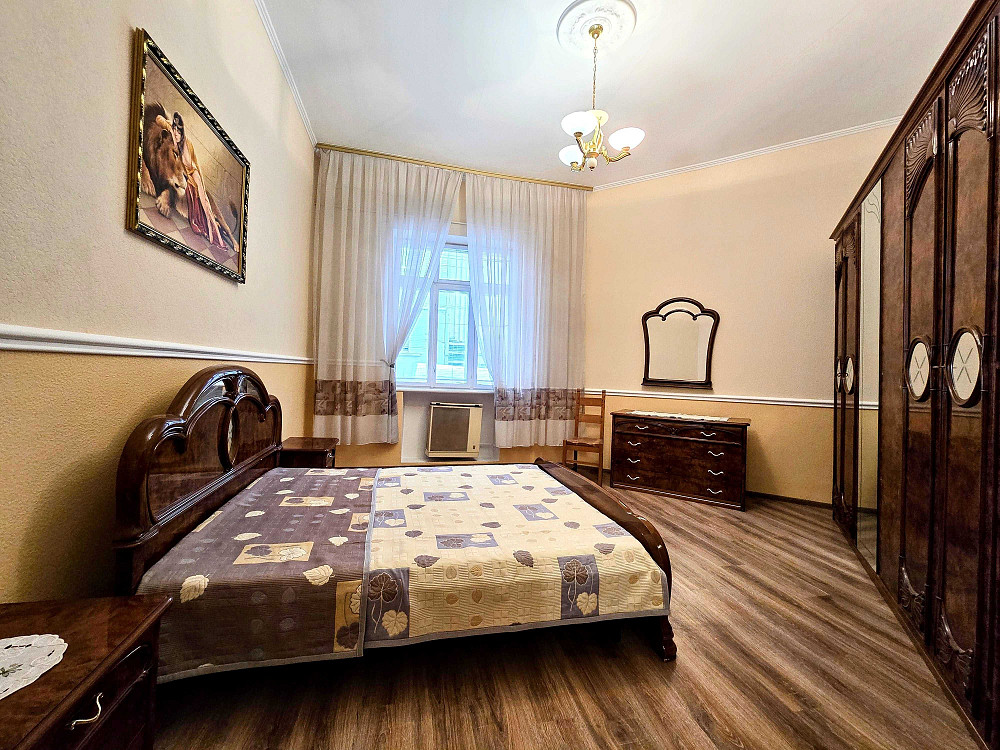 Здається 3-Х кімнатна квартира в самому ЦЕНТРІ міста на вул.СІМОВИЧА Черновцы - изображение 8