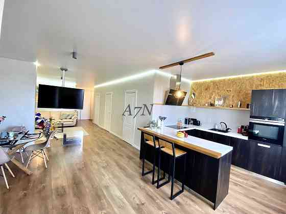 3 кім.  вул. Кондратюка 3  ЖК Міністерський м. Мінська Киев