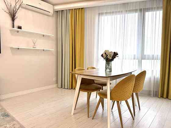 Без% Парк Авеню 138,9 м2 4К Голосеевский 60 Демеевская Киев