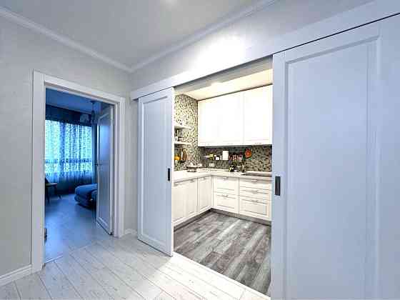 Без% Парк Авеню 138,9 м2 4К Голосеевский 60 Демеевская Киев