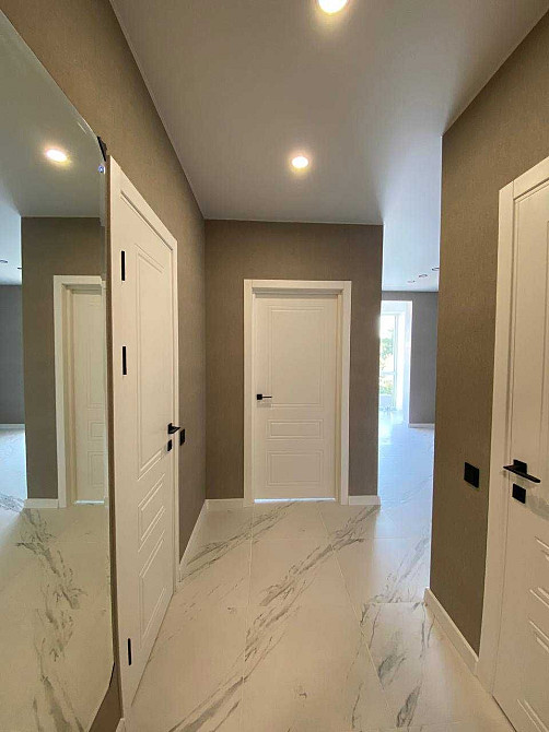 Дуже класна Євро 2кк з ремонтом. Меблюй і живи. Локація поруч з п Ирпень - изображение 1