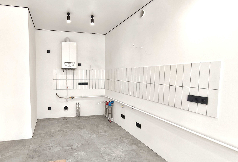 ЦЕнтр міста євродвушка з кухнею 17м2! Є новий ремонт Ірпінь - зображення 6