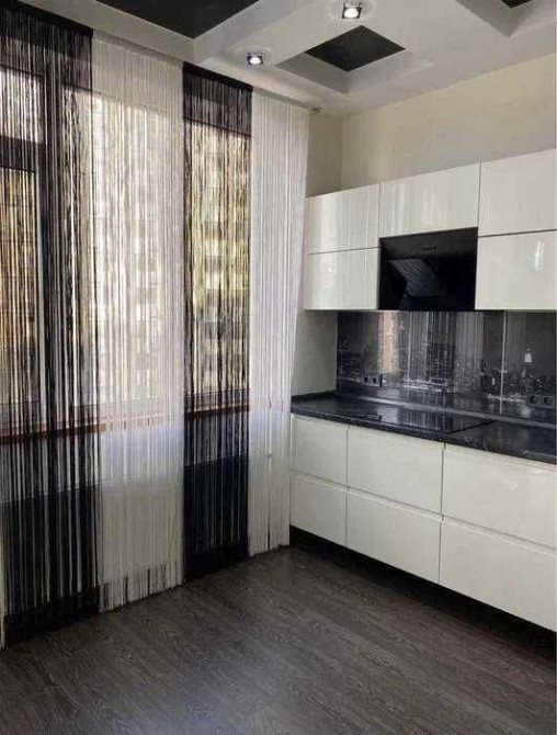 Двух комнатная квартира в 10 жемчужине Крижанівка - изображение 1