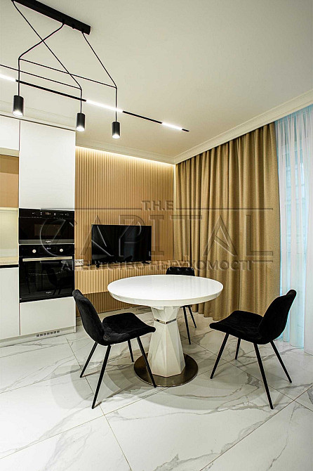 | Французский квартал 2 | Первая сдача | Низкий этаж | Печерск | 52m2 Киев - изображение 2