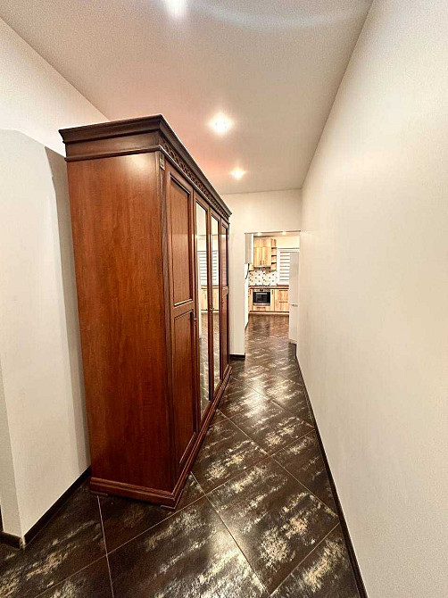 Довгострокова оренда просторої квартири у новобудові міста Винники Винники - изображение 6