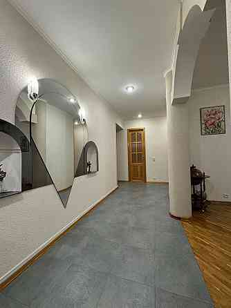 Оренда топової трикімнатної квартири, центр міста , всім оснащена Черкаси