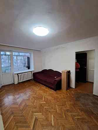 Нижній вал 2,  центральна частина  міста Борисполь