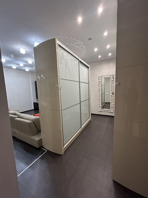 СДАЁТСЯ 3х комнатная центр (Башни) Дніпро - зображення 3