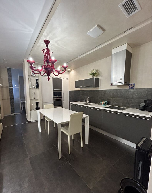 СДАЁТСЯ 3х комнатная центр (Башни) Дніпро - зображення 4