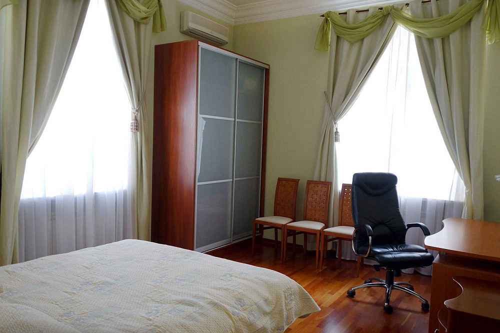 Крещатик ул. 25, аренда 2-комн, Без комиссии! Киев - изображение 4