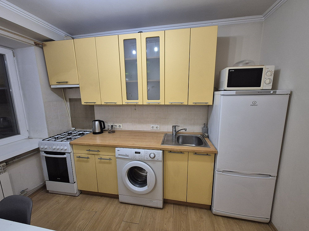 Є світло! 2к квартира біля Ботсаду, М Університет, Саксаганського 88о Киев - изображение 7