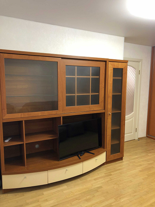 Простора 3-кімнатна з евроремонтом. Поділ, Оленівська 10, спецпроект Киев - изображение 2