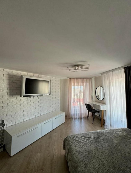 Трикімнатна дворівнева квартира з ремонтом Луцьк - зображення 3