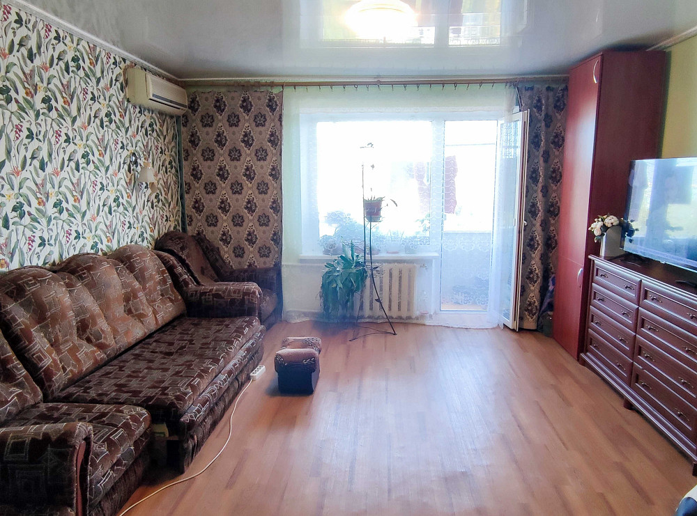 Трехкомнатная квартира в центре города  Новомосковск (Самар) Новомосковськ - зображення 8