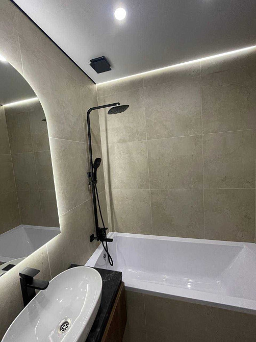 Центр! Стильна 1к квартира з ремонтом, меблями, технікою в новобудові Ивано-Франковск - изображение 7