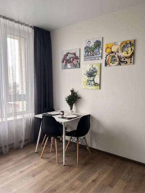 квартира студио,2 этаж,рядом с метро жк Славутич,Заречная,левый берег Киев - изображение 1