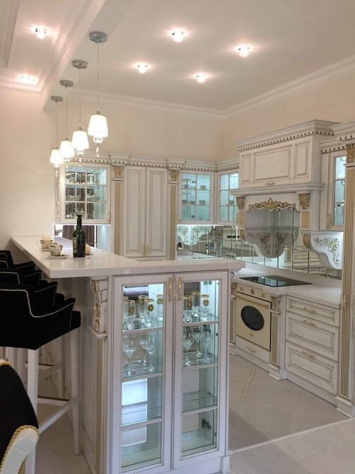 Аренда 3 ком. квартиры, центр Ул. Шота Руставели м. Палац спорту Киев - изображение 1