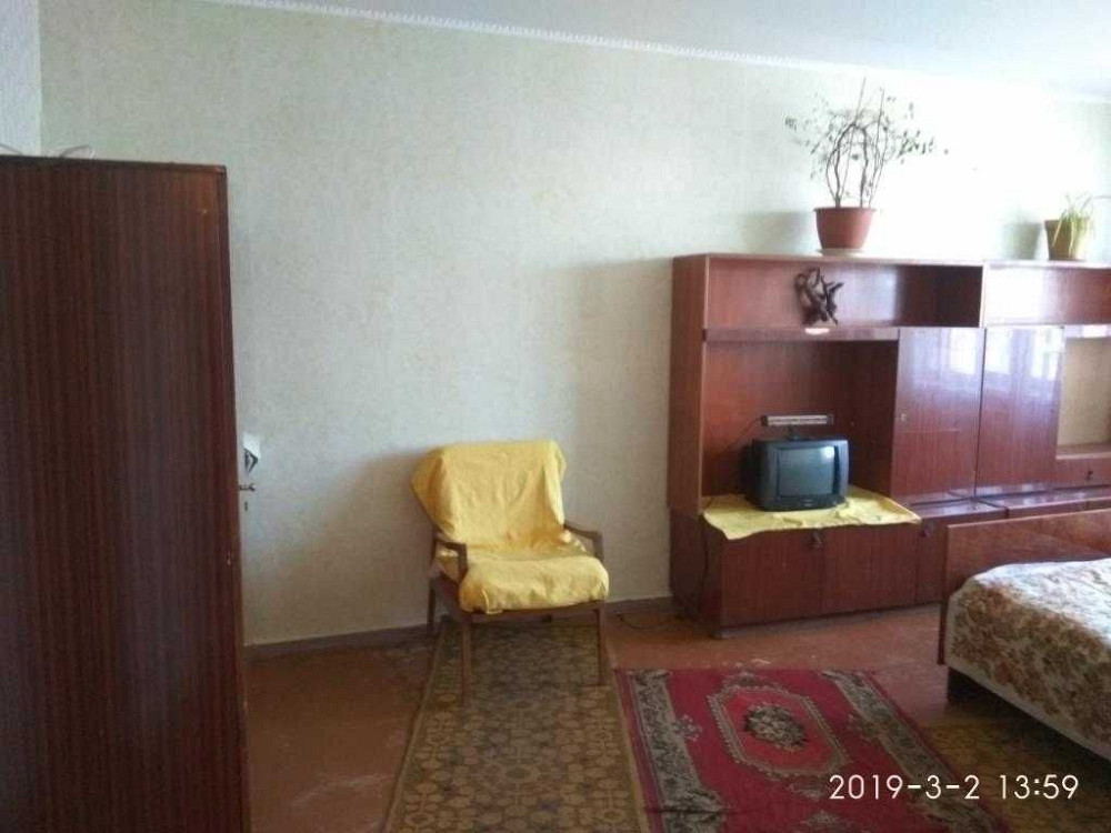 Однокімнатна,30 кв.м. Ювілейний, без оплати комунальних, тільки світло Ровно - изображение 3