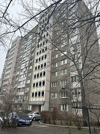 Йорданская 2, двухкомнатная раздельная с видом на озеро. Kyiv - photo 1