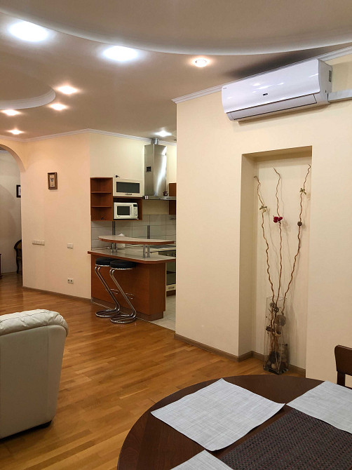 Центр! Дмитрівська 69, здається 3-кімнатна квартира! Киев - изображение 4