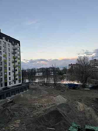 Продам чудову видову квартиру поруч з озером в жк Міленіум Ивано-Франковск