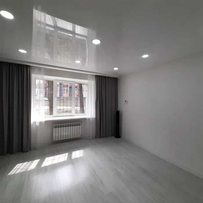 Продам 2 к квартира на пр. А.  Поля ( пр. Кирова )-Центр Дніпро - зображення 2