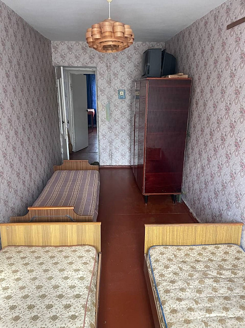 На продаж 3 кімнатна квартира 
54,5 Коростень - зображення 3