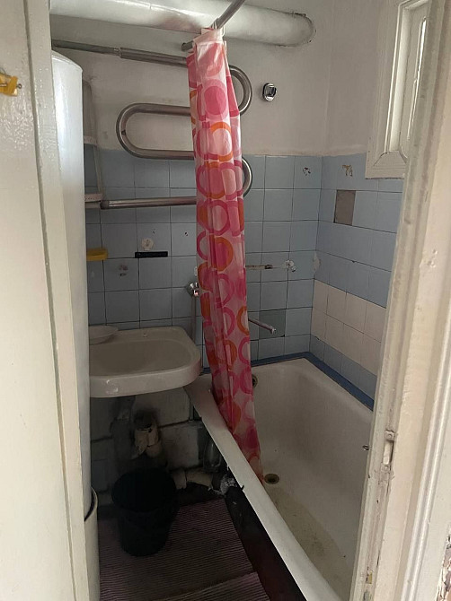 На продаж 3 кімнатна квартира 
54,5 Коростень - зображення 5