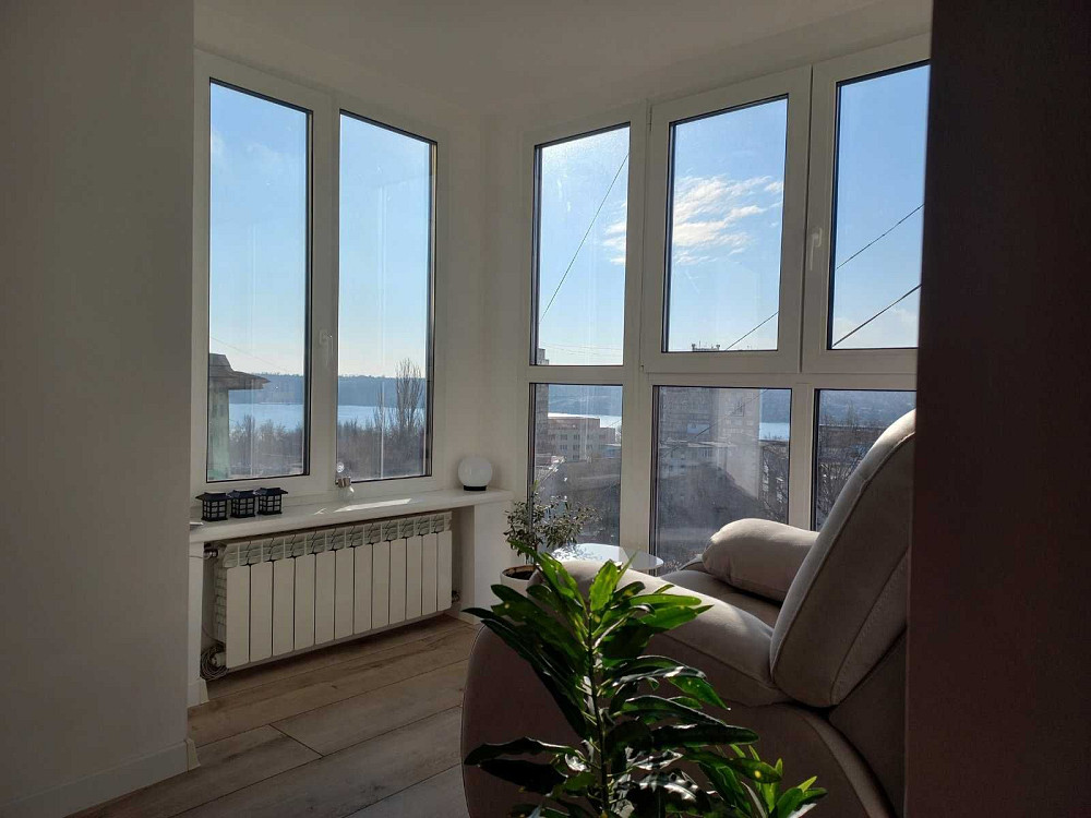 2-ком. квартира 55кв.м. на Набережной (Пляж, Радуга, Медуниверситет) Запоріжжя - зображення 2